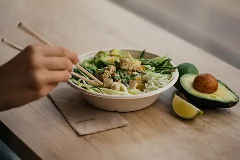 4 Reasons Why You Should Add Avocados To Your Diet
