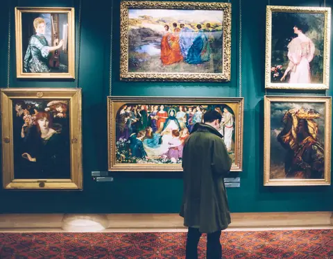 You Probably Don’t Know The Conspiracy Theories Behind These Paintings