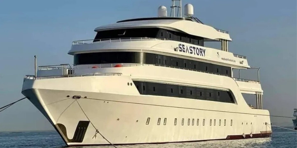 Tragedy Strikes as Yacht Sinks in the Red Sea, Leaving Several Missing